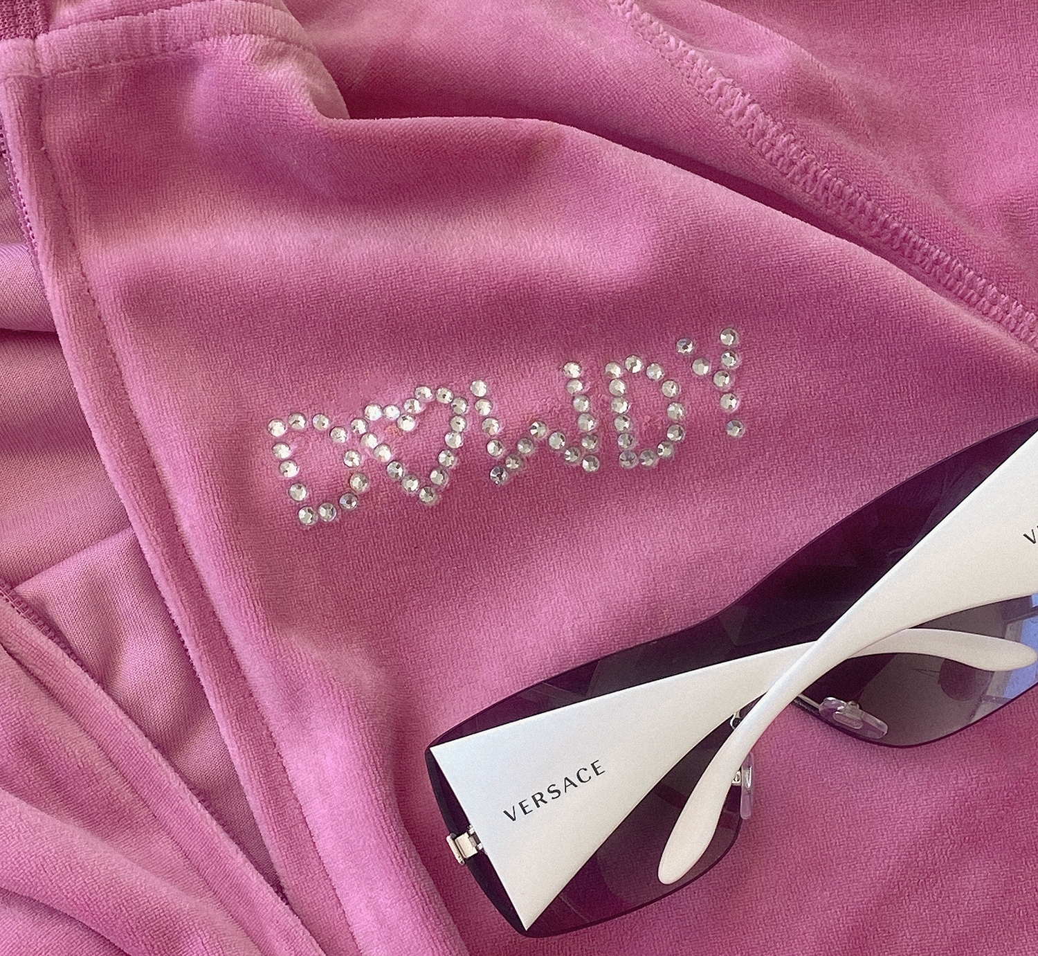 fashionlush, bachelorette party, y2k themed party
